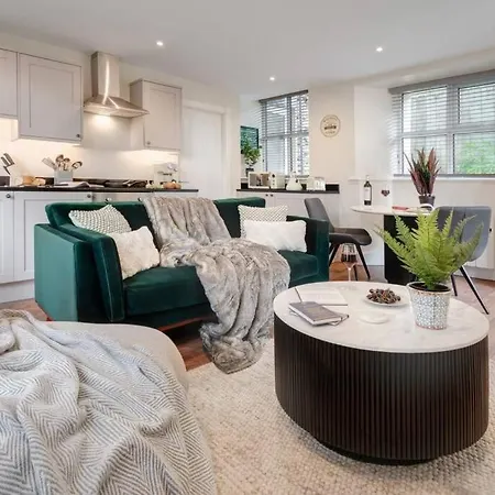 דירה Modern One Bed In *